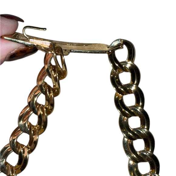 St John Vintage Gold Curb Chain Adjustable Logo Belt - Picture 13 of 15